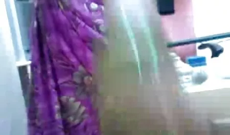 Sfarzoso Silvia Evelyn amare scena lesbica video hard italiani caldo