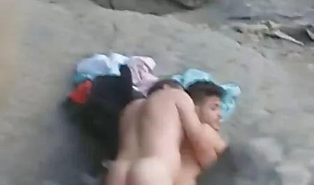 Muscoloso ragazzo screwing un ragazza video porno italiani film