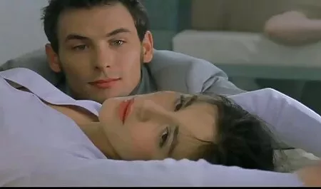 Giovani lesbiche giocare con fighe prima film porno anziane italiane di andare a letto