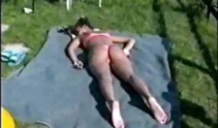 La sua bocca è molto caldo, e la sua vagina film porno italiani maturi molto buona in modo che il ragazzo è pronto a leccare i buchi e dare questa puttana sulla guancia