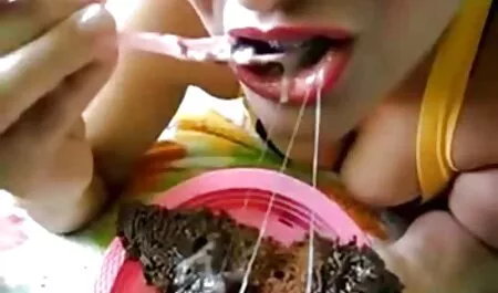 LeeLu bravo a video amatoriali di scopate italiane fare un pompino