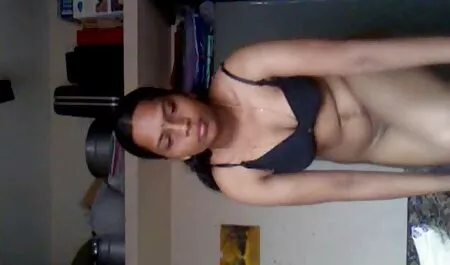 Mia moglie ama camminare con film erotici gratis italiani Culo nudo