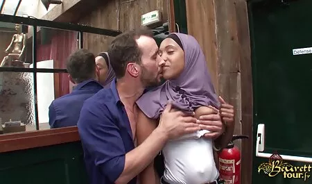 Sakura video amatoriale italiani ha ingoiato un mostro di pollo
