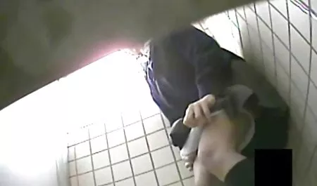 Gangbang filmerotici italiani duro con tutti i casi di anale-pompino accanto