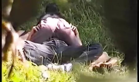 Due teen lesbiche cattivo con bolla video porno di pornostar italiane di sapone