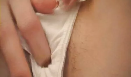 Basta guardare il suo sorriso quando ha ascoltato il videoporno in lingua italiana suo partner, erano entrambi felici!