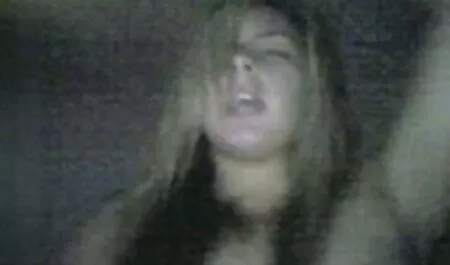 La mia ragazza cazzo il mio culo con dildo rosso duro film porno italiano da vedere gratis